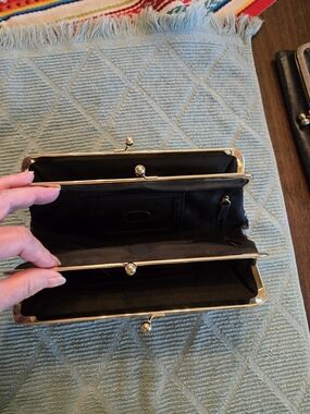 Classic Black and Silver Frame Clutch Wallet with Silver-Tone Trim